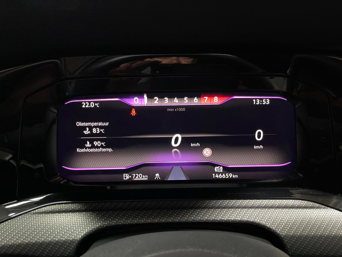 Volkswagen Golf 1.5 TSI R-Line Virtual Ambientlicht Camra IQ Light Matrix LED