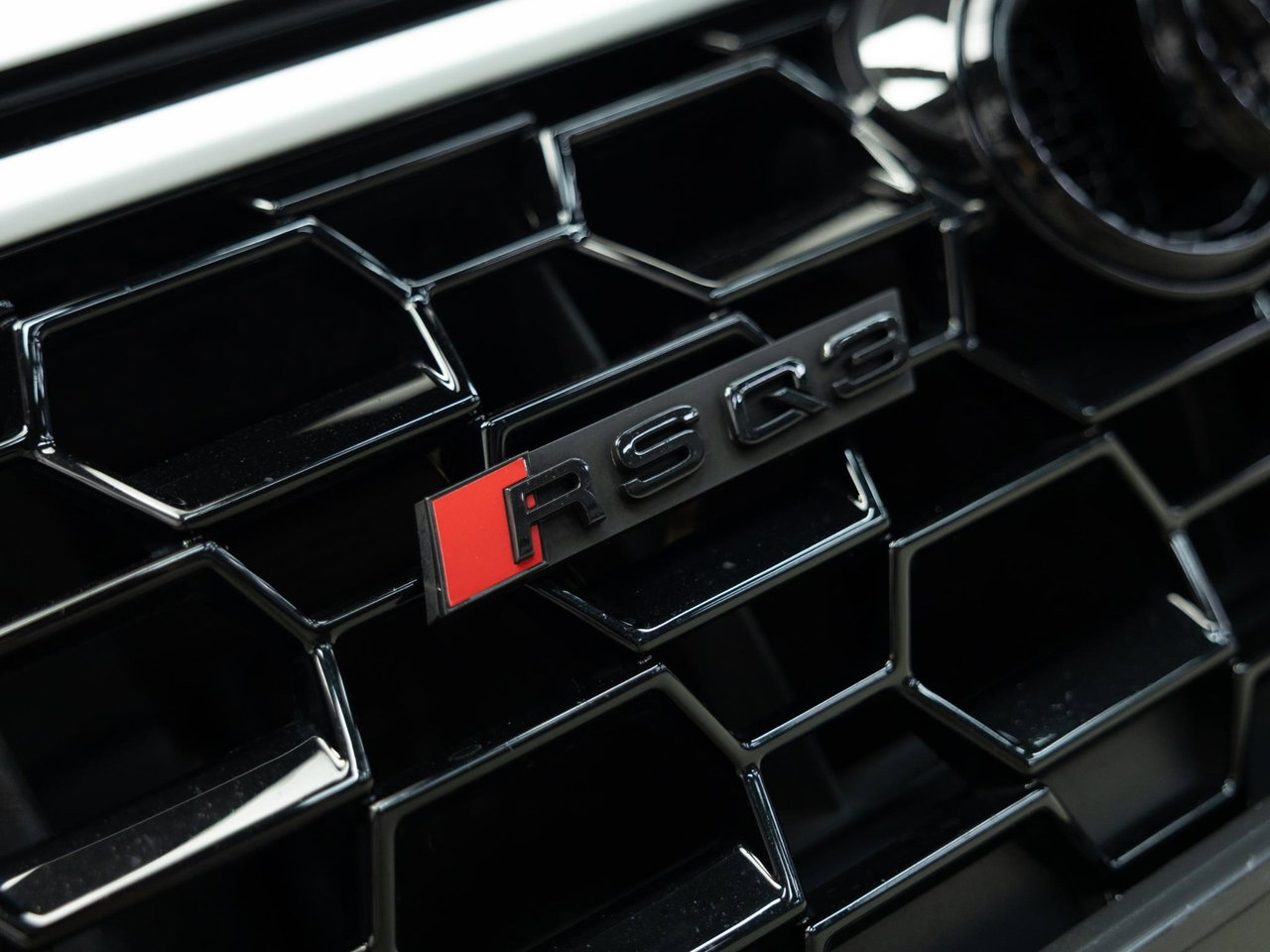 Audi RSQ3