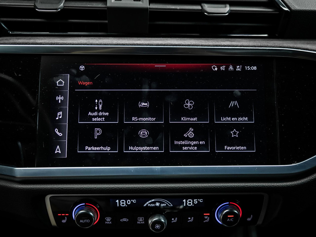 Audi RSQ3