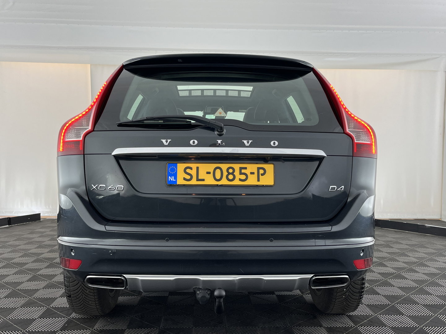 Volvo XC60 2.0 D4 FWD Summum Aut. *PANO | ADAPTIVE-CRUISE | LEATHER | XENON | BLIS | MEMORY-PACK | NAVI-FULLMAP | ECC | PDC | 18''ALU | TOWBAR*