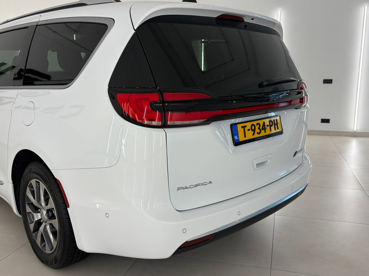 Chrysler Pacifica