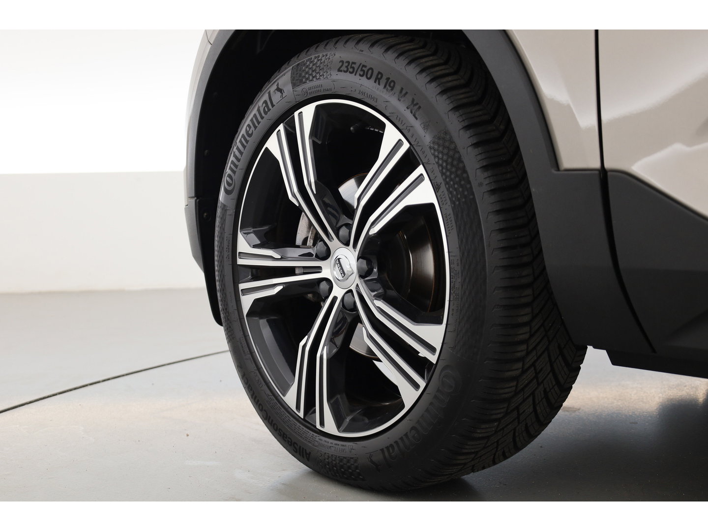 Volvo XC40 1.5 T3 Inscription | Pano-dak | Leer | Harman/ Kardon Audio | Camera | Adap. Cruise control |