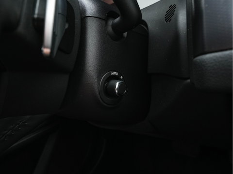 Jaguar XF Sportbrake 2.0d Portfolio Aut. *PANO | LEATHER | FULL-LED | MEMORY-PACK | DIGI-COCKPIT | HEATED-COMFORTSEATS | NAVI-FULLMAP | CAMERA | PRIVACY-GLASS | SHIFTPADDLES | AMBIENT-LIGHT | ECC | PDC | CRUISE | 20''ALU*