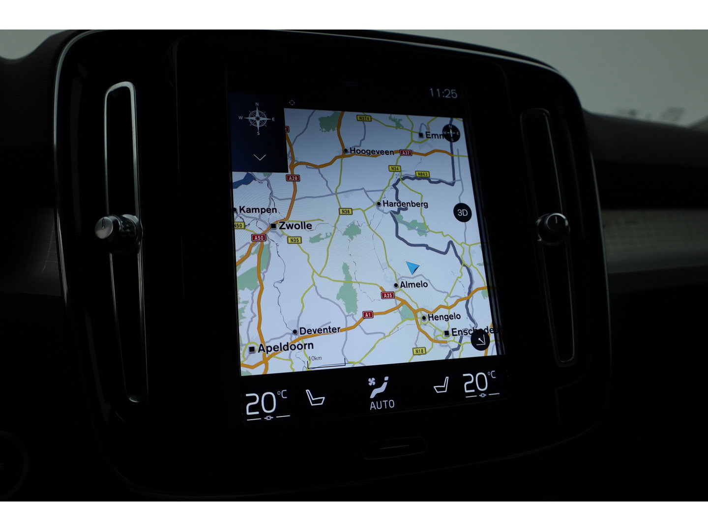 Volvo XC40 1.5 T5 Recharge R-Design | 262 PK | Trekhaak | Adap. Cruise control | Blis | Elek Stoelen | Camera |
