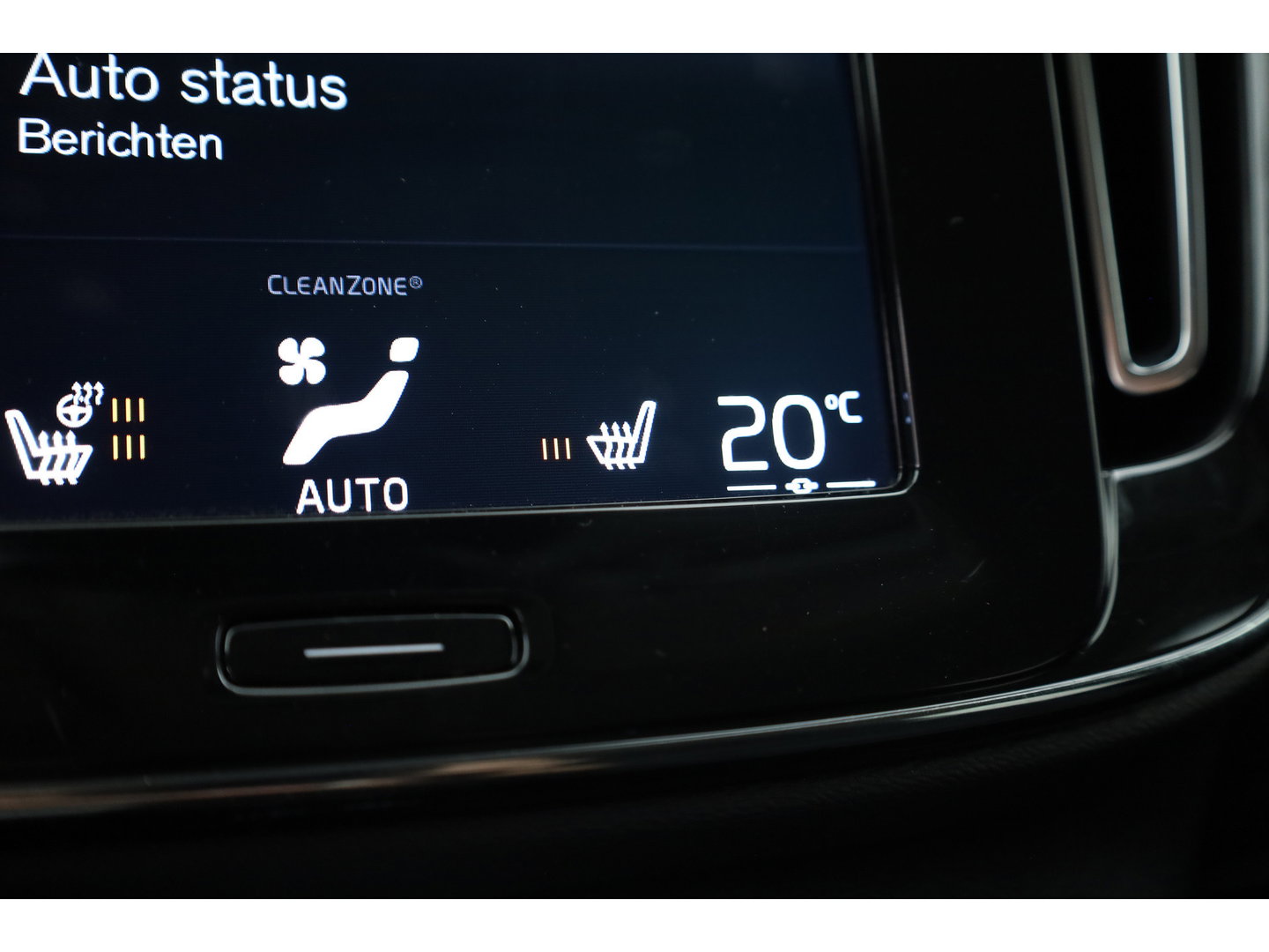 Volvo XC40 1.5 T5 Recharge R-Design | 262 PK | Trekhaak | Adap. Cruise control | Blis | Elek Stoelen | Camera |