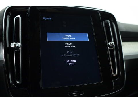 Volvo XC40 1.5 T5 Recharge R-Design | 262 PK | Trekhaak | Adap. Cruise control | Blis | Elek Stoelen | Camera |