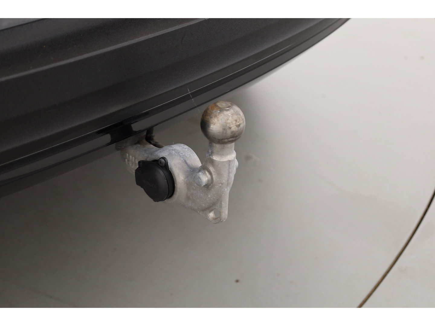 Volvo XC40 1.5 T5 Recharge R-Design | 262 PK | Trekhaak | Adap. Cruise control | Blis | Elek Stoelen | Camera |