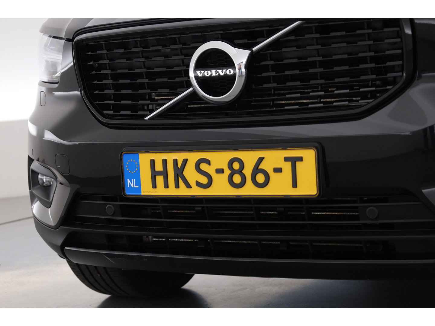Volvo XC40 1.5 T5 Recharge R-Design | 262 PK | Trekhaak | Adap. Cruise control | Blis | Elek Stoelen | Camera |