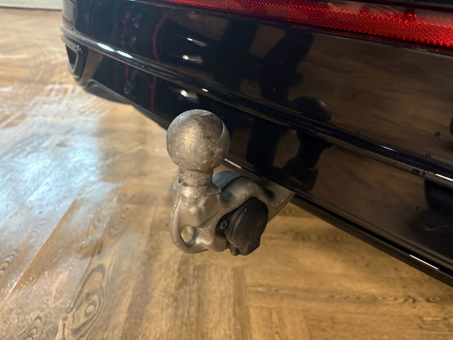 Volkswagen Tiguan 1.5 TSI R-Line PANO KEYLESS CAM