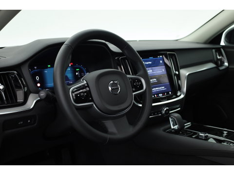 Volvo V60 2.0 T6 Plug-in hybrid AWD Plus Dark | Pano-dak | Head-up | 360 camera | Adap. Cruise | H&K Audio |