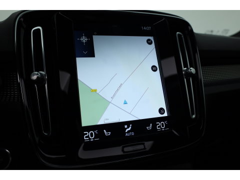 Volvo XC40 1.5 T5 Recharge R-Design | Pano-dak | Harman/ Kardon | 360 camera | Stoel + stuurverw. | Dode hoek | 20 inch |