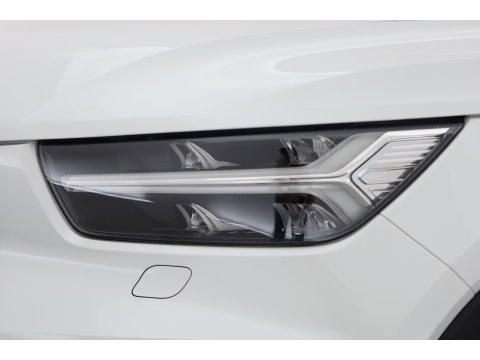 Volvo XC40 1.5 T5 Recharge R-Design | Pano-dak | Harman/ Kardon | 360 camera | Stoel + stuurverw. | Dode hoek | 20 inch |