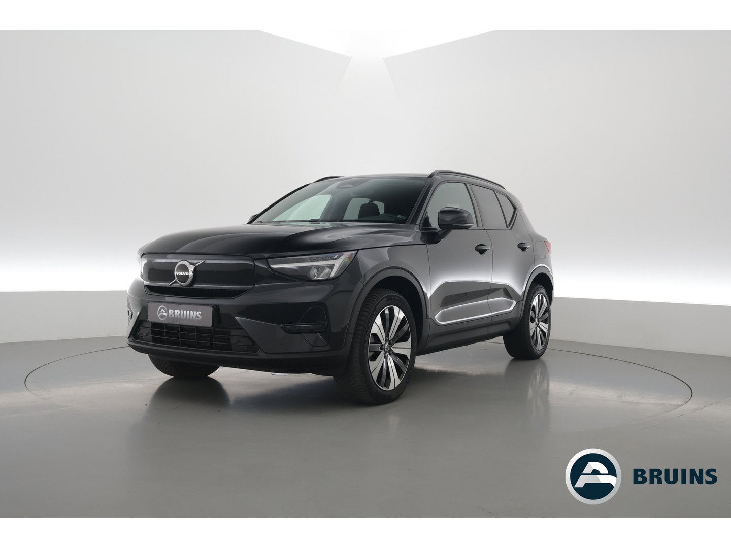 Volvo XC40 Recharge Core 70 kWh | SOH 94% | Warmte pomp | Camera | Stoel + Stuurverw. | Google |