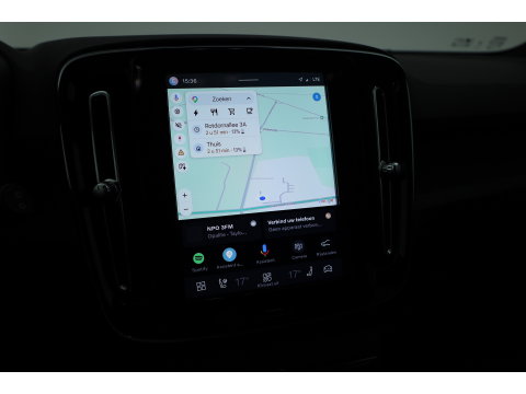 Volvo XC40 Recharge Core 70 kWh | SOH 94% | Warmte pomp | Camera | Stoel + Stuurverw. | Google |