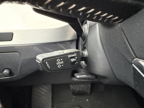 Audi Q7 3.0 TDI V6 272pk automaat quattro / 2 persoons / grijs kenteken / S-Line / euro 6 / vaste prijs rijklaar € 25.950 ex btw / cruise en climate control / leer alcantara