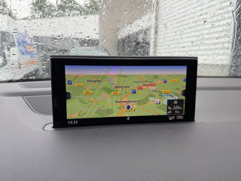 Audi Q7 3.0 TDI V6 272pk automaat quattro / 2 persoons / grijs kenteken / S-Line / euro 6 / vaste prijs rijklaar € 25.950 ex btw / cruise en climate control / leer alcantara