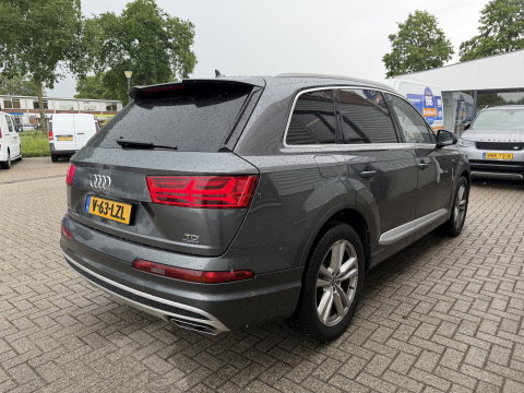 Audi Q7 3.0 TDI V6 272pk automaat quattro / 2 persoons / grijs kenteken / S-Line / euro 6 / vaste prijs rijklaar € 25.950 ex btw / cruise en climate control / leer alcantara