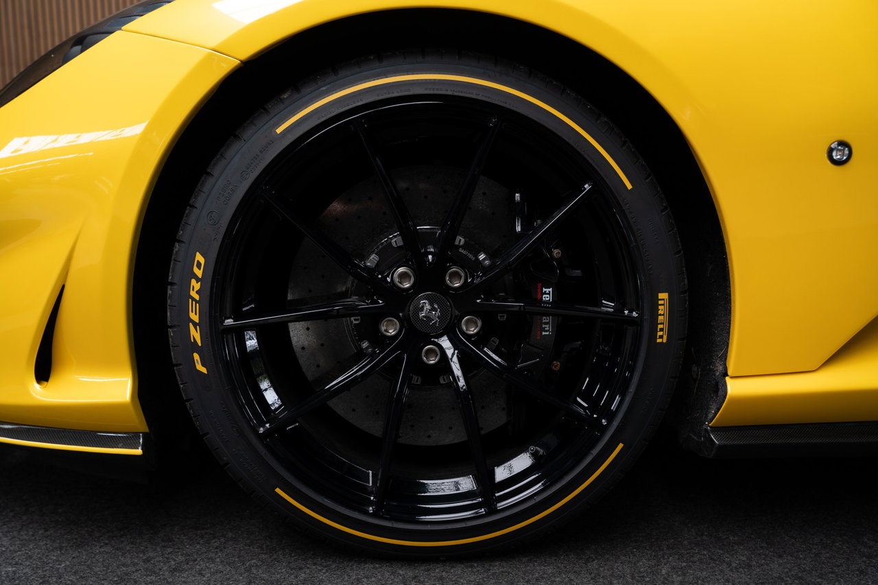 Ferrari 812 GTS