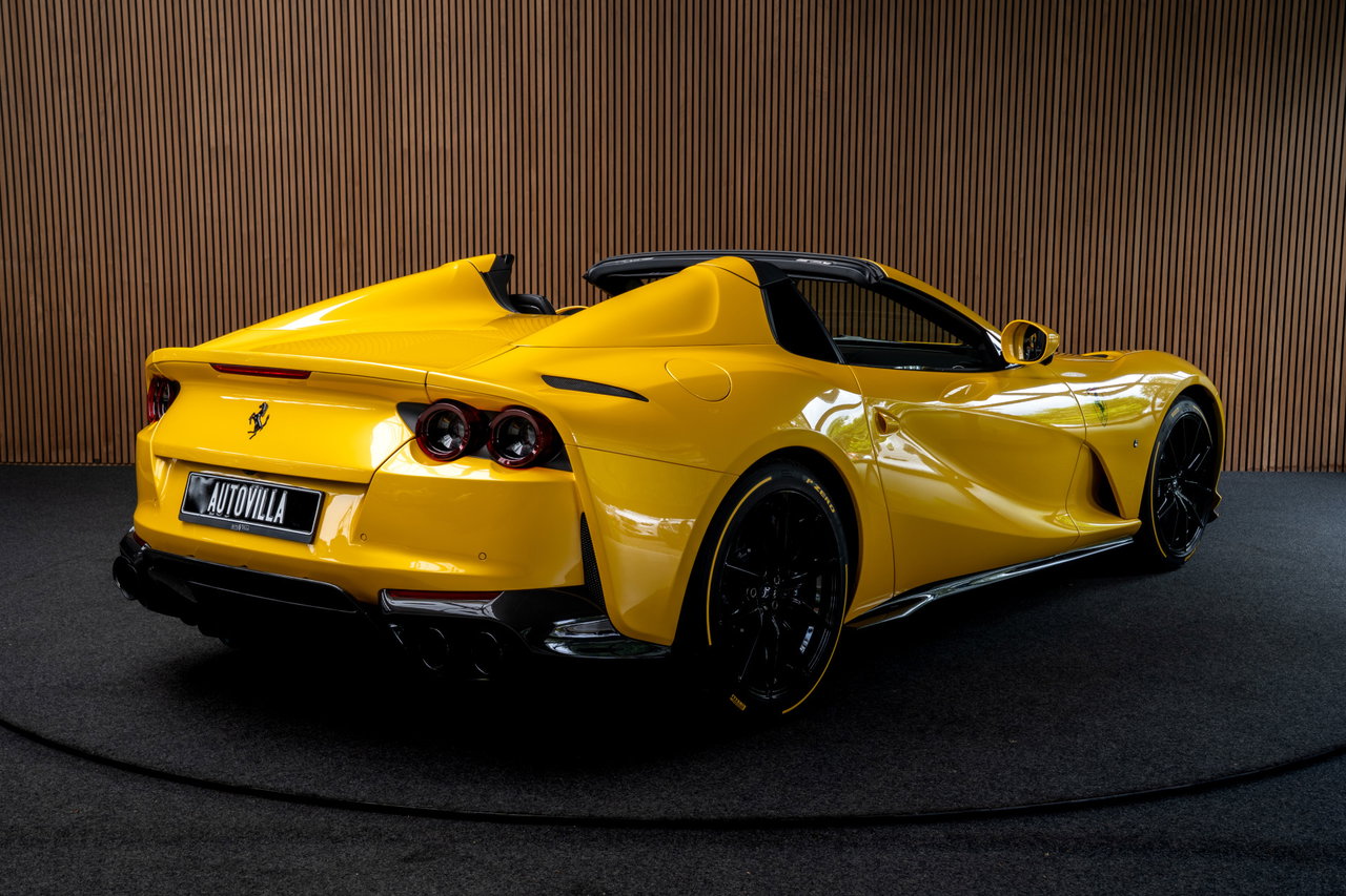 Ferrari 812 GTS