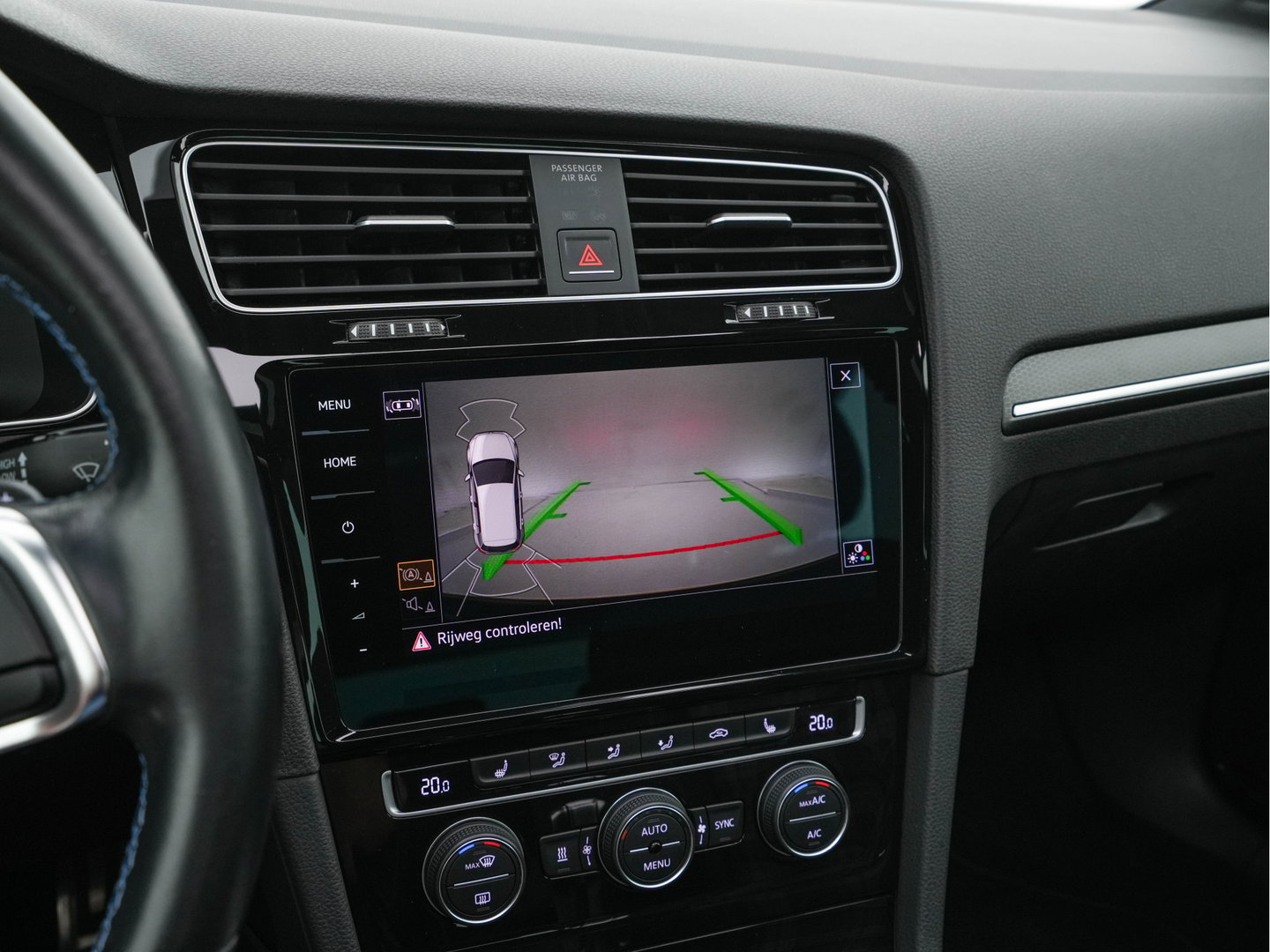 Volkswagen Golf 1.4 TSI PHEV GTE (Plug-in) (INCL-BTW) Aut. *PANO | ADAPTIVE-CRUISE | FULL-LED | DIGI-COCKPIT | BLINDSPOT | HEATED-SPORTSEATS | KEYLESS | NAVI-FULLMAP | AMBIENTLIGHT | SHIFTPADDLES | PRIVACY-GLASS | ECC | PDC | 18''ALU*