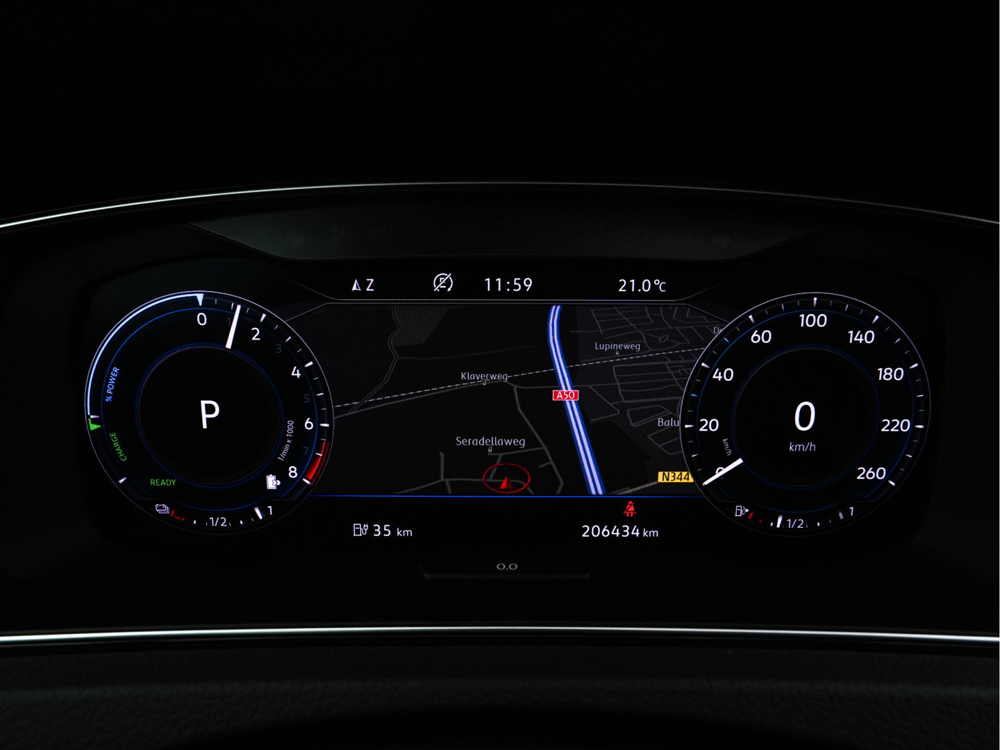 Volkswagen Golf 1.4 TSI PHEV GTE (Plug-in) (INCL-BTW) Aut. *PANO | ADAPTIVE-CRUISE | FULL-LED | DIGI-COCKPIT | BLINDSPOT | HEATED-SPORTSEATS | KEYLESS | NAVI-FULLMAP | AMBIENTLIGHT | SHIFTPADDLES | PRIVACY-GLASS | ECC | PDC | 18''ALU*