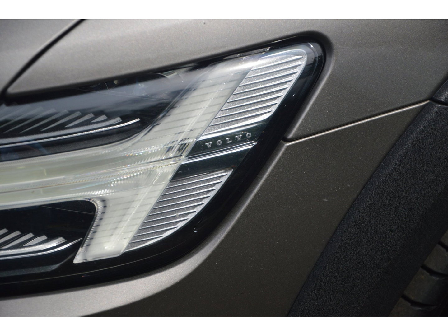 Volvo V60 Cross Country D4 AWD Intro Edition | Head-Up | Panoramadak | Harman/Kardon | Stoel + Stuur Verwarming | BLIS |
