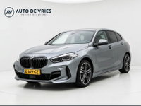 BMW 1 Serie - 118i Automaat M Sport | Sportstoelen | Carplay | 18" LMV | Trekhaak