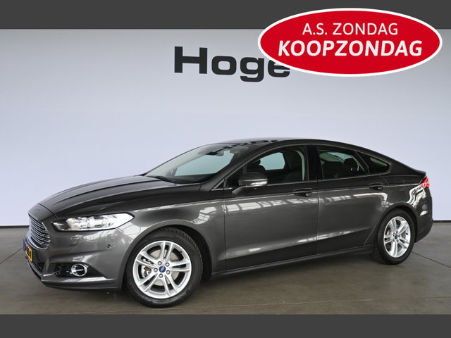 Ford Mondeo - 1.5 Titanium Automaat Clima Navigatie Cruise Control Trekhaak Rijklaarprijs! Inruil Mogelijk!