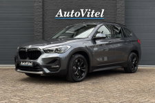BMW X1 - xDrive25e | Trekhaak | LED | PDC V & A | Elektrische Achterklep | 20x op voorraad!