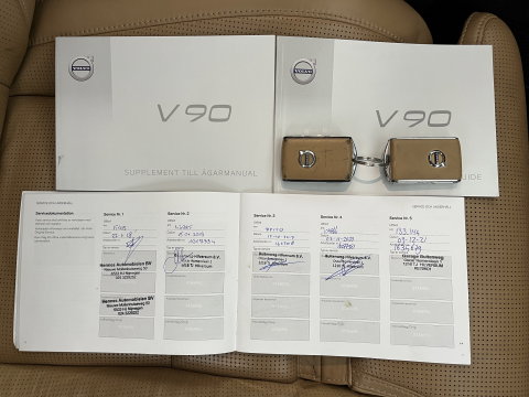 Volvo V90 2.0 D5 AWD Inscription Aut. *PANO | LEATHER | FULL-LED | BOWERS&WILKINS | MEMORY-PACK | BLIS | HEAD-UP | CAMERA | KEYLESS | DIGI-COCKPIT | NAVI-FULLMAP | PRIVACY-GLASS | HEATED/VENTILATED-SPORTSEATS | TOWBAR | 20''