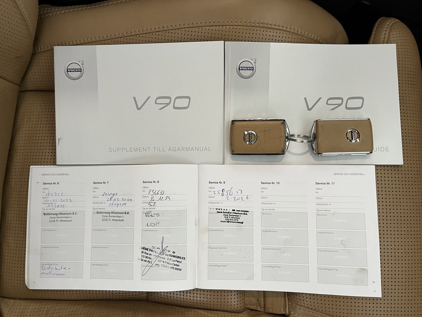 Volvo V90 2.0 D5 AWD Inscription Aut. *PANO | LEATHER | FULL-LED | BOWERS&WILKINS | MEMORY-PACK | BLIS | HEAD-UP | CAMERA | KEYLESS | DIGI-COCKPIT | NAVI-FULLMAP | PRIVACY-GLASS | HEATED/VENTILATED-SPORTSEATS | TOWBAR | 20''