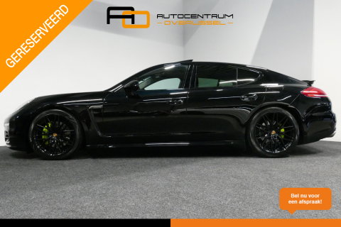 Porsche Panamera 3.0 S E-Hybrid / Schuif-/kanteldak / Elektr. verstelbare voorstoelen (links memory) / Luchtvering / BOSE Sound / Softclose - servosluiting / 20'' LMV / Porsche Dynamic Light System Plus (PDLS+) / Achteruitrijcamera / Standairco / Porsce Active Suspension 