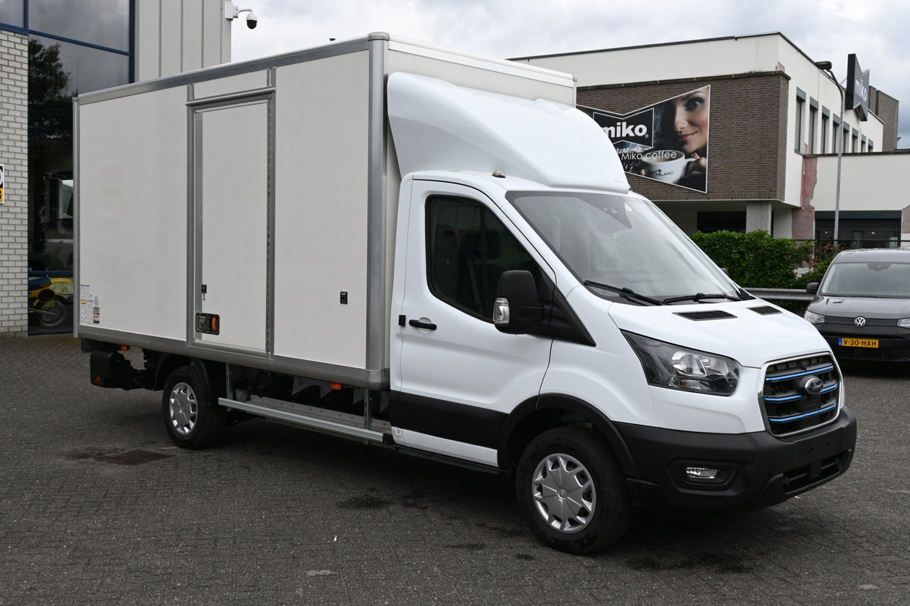 Ford E-Transit