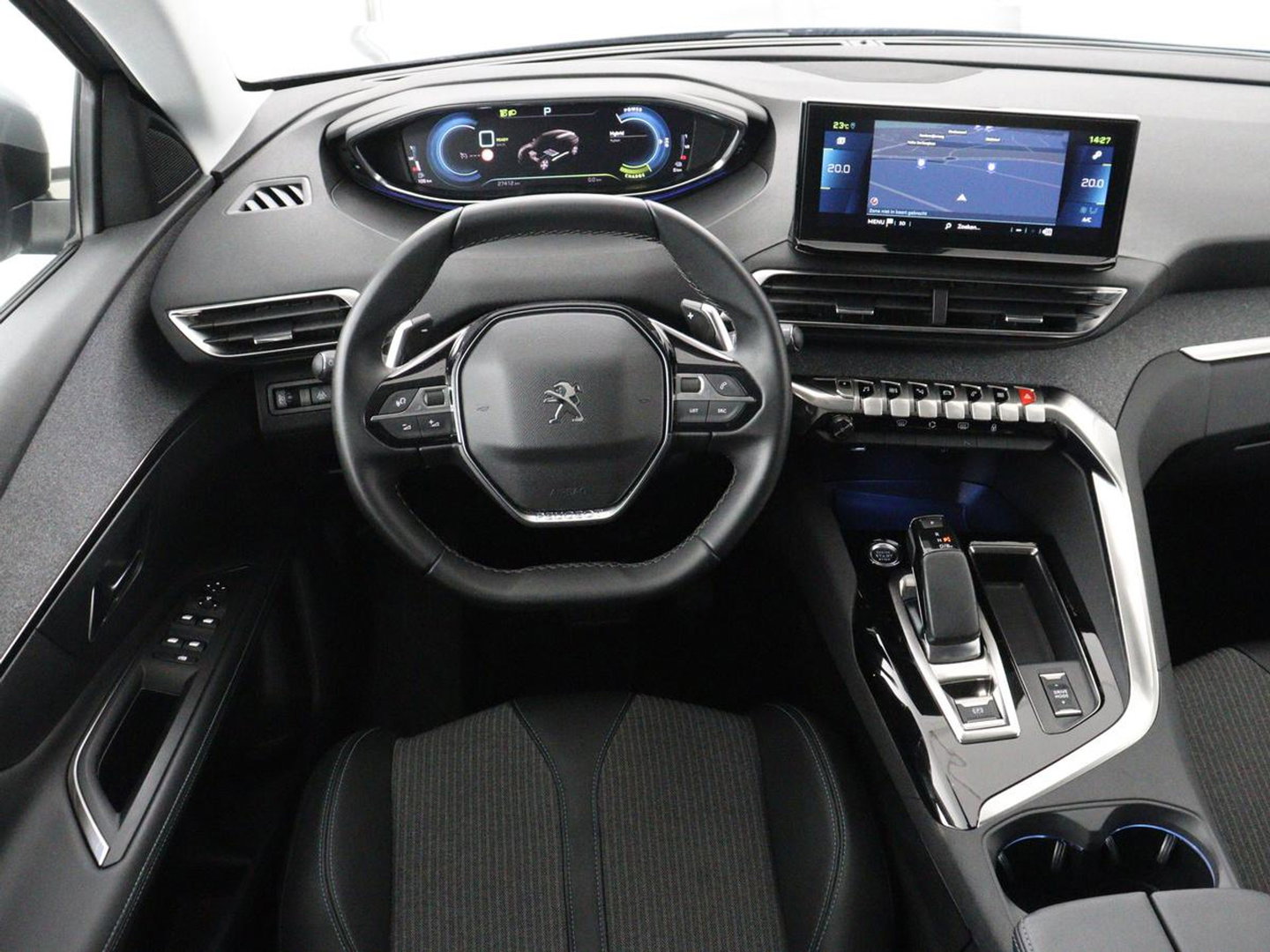 Peugeot 3008 1.6 HYbrid 225 Allure | SOH 97,7% | Half leder | Carplay | Camera | Navigatie | Side Assist | Cruise control | Bluetooth | Climate control | 18'' | Parkeerhulp | PHEV | Plug In