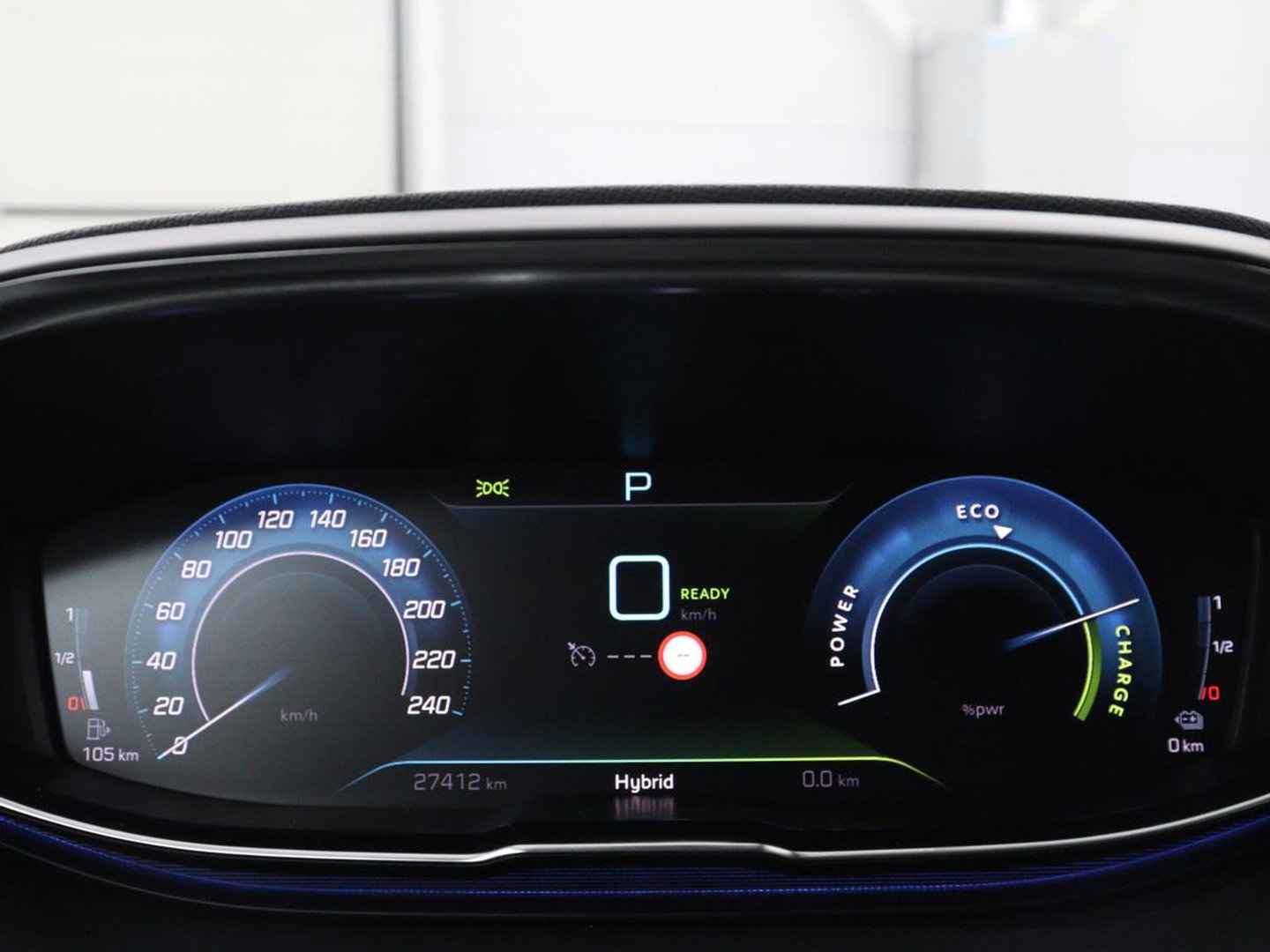 Peugeot 3008 1.6 HYbrid 225 Allure | SOH 97,7% | Half leder | Carplay | Camera | Navigatie | Side Assist | Cruise control | Bluetooth | Climate control | 18'' | Parkeerhulp | PHEV | Plug In