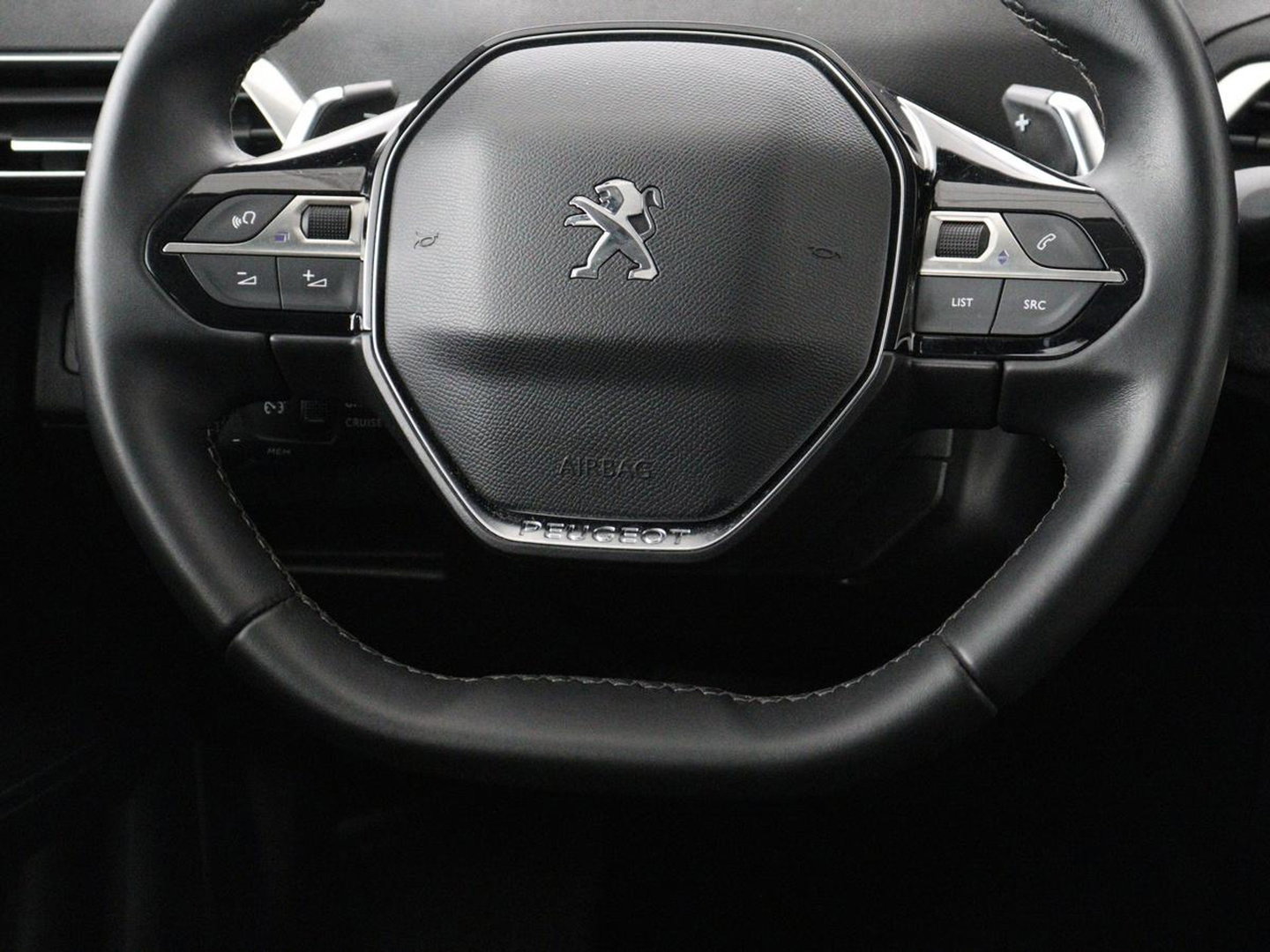 Peugeot 3008 1.6 HYbrid 225 Allure | SOH 97,7% | Half leder | Carplay | Camera | Navigatie | Side Assist | Cruise control | Bluetooth | Climate control | 18'' | Parkeerhulp | PHEV | Plug In