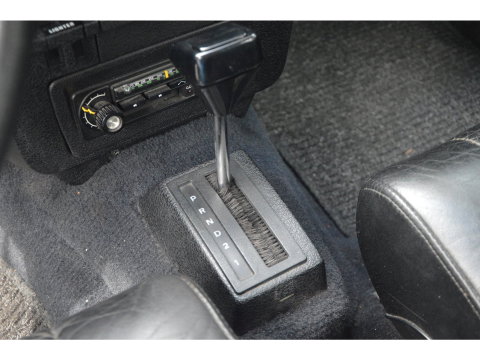 Volvo 265 GL Origineel Nederlands | 7 persoons | Automaat| Derde eigenaar | Leder | Stoelverwarming | UNIEK