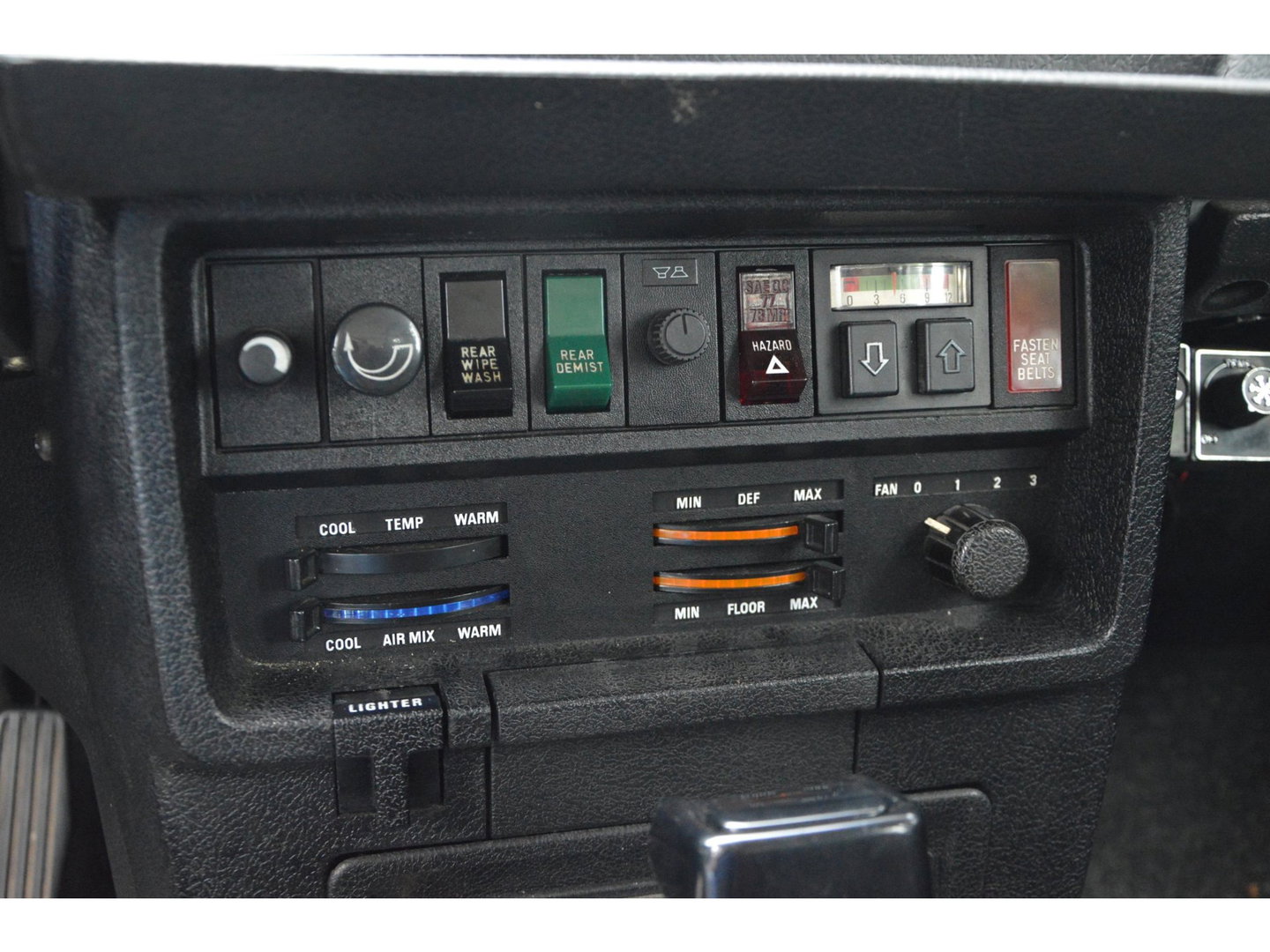 Volvo 265 GL Origineel Nederlands | 7 persoons | Automaat| Derde eigenaar | Leder | Stoelverwarming | UNIEK