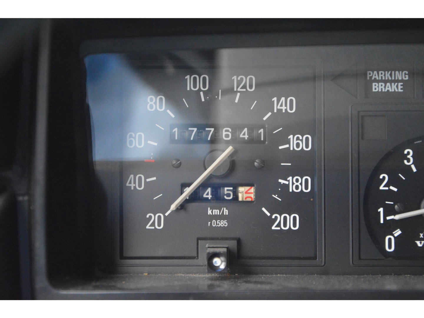 Volvo 265 GL Origineel Nederlands | 7 persoons | Automaat| Derde eigenaar | Leder | Stoelverwarming | UNIEK