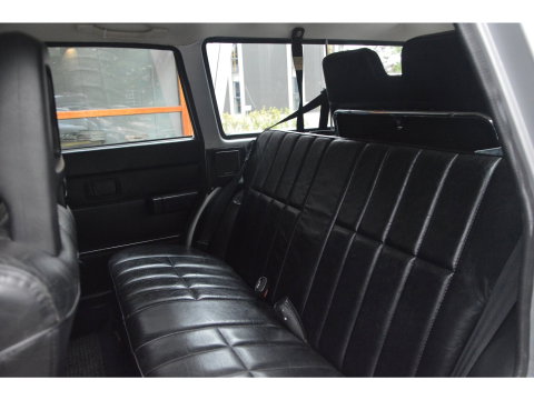 Volvo 265 GL Origineel Nederlands | 7 persoons | Automaat| Derde eigenaar | Leder | Stoelverwarming | UNIEK