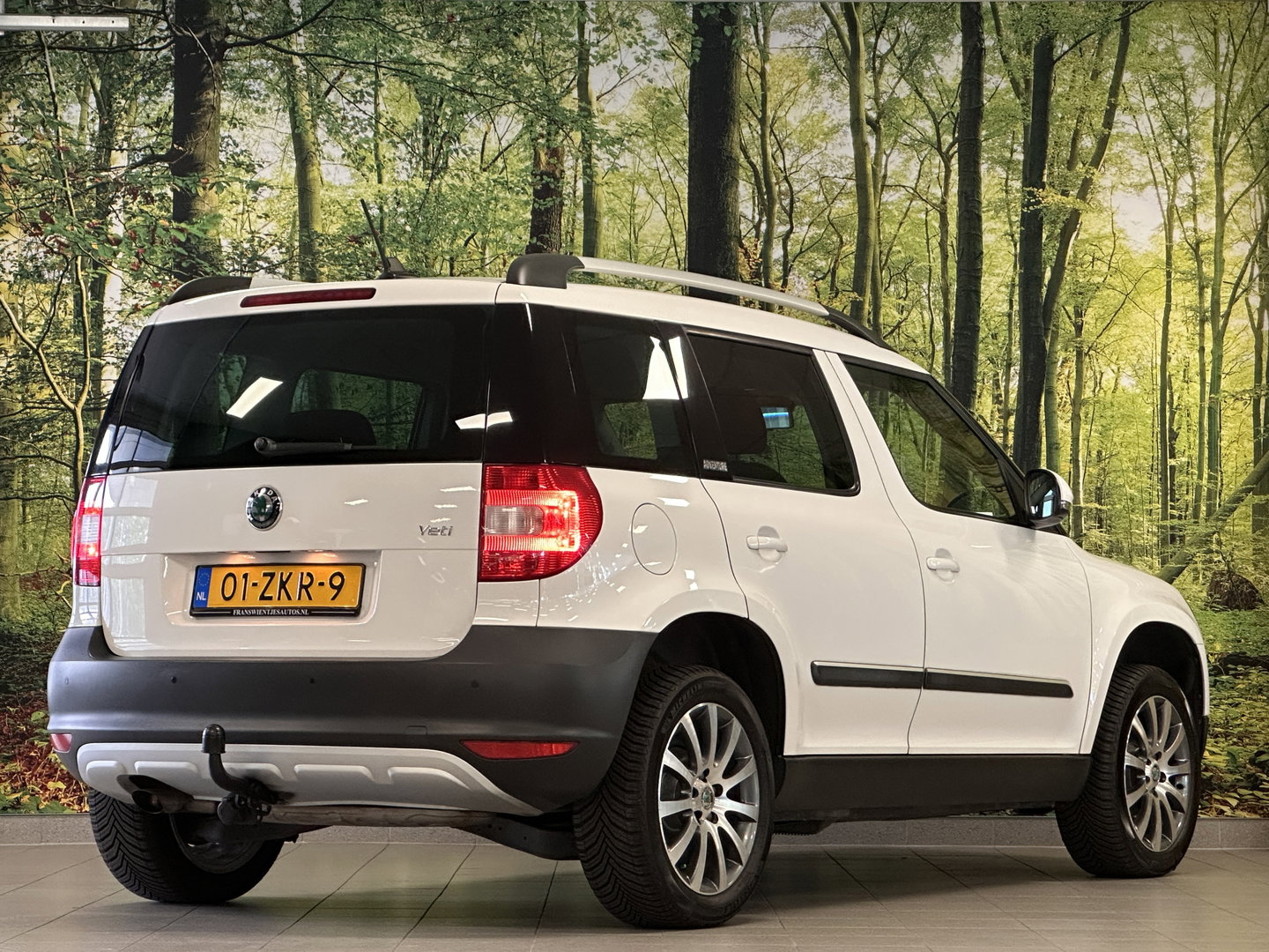 Škoda Yeti 1.2 TSI Adventure | Origineel Nederlands | Automaat | Cruise Control | Trekhaak | Parkeersensoren Achter | Bluetooth | Airconditioning | Isofix |