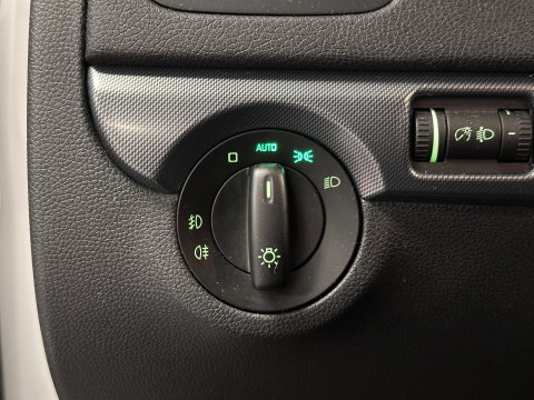Škoda Yeti 1.2 TSI Adventure | Origineel Nederlands | Automaat | Cruise Control | Trekhaak | Parkeersensoren Achter | Bluetooth | Airconditioning | Isofix |