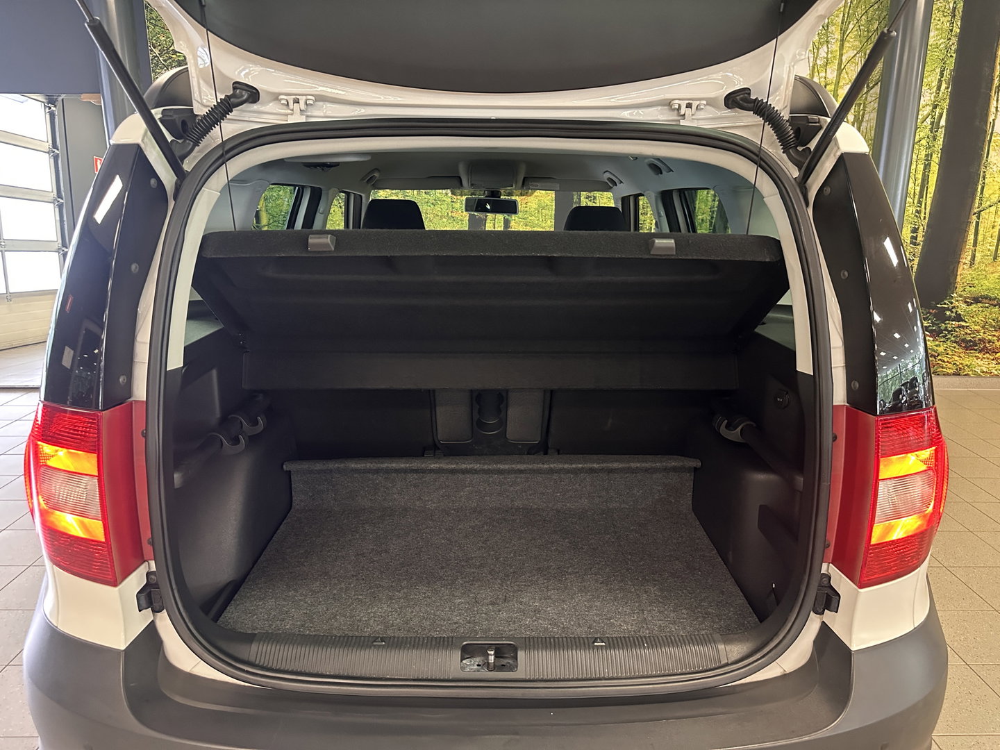 Škoda Yeti 1.2 TSI Adventure | Origineel Nederlands | Automaat | Cruise Control | Trekhaak | Parkeersensoren Achter | Bluetooth | Airconditioning | Isofix |