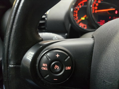 MINI Clubman 2.0 Cooper S Chili Serious Business FULL LED Navi Clima Cruise 18"LM