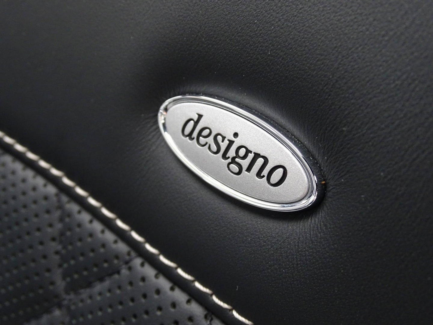 Mercedes-Benz GL-Klasse 500 V8 436PK 4-Matic / Designo / 360° / B&O / 7 Pers / Massage