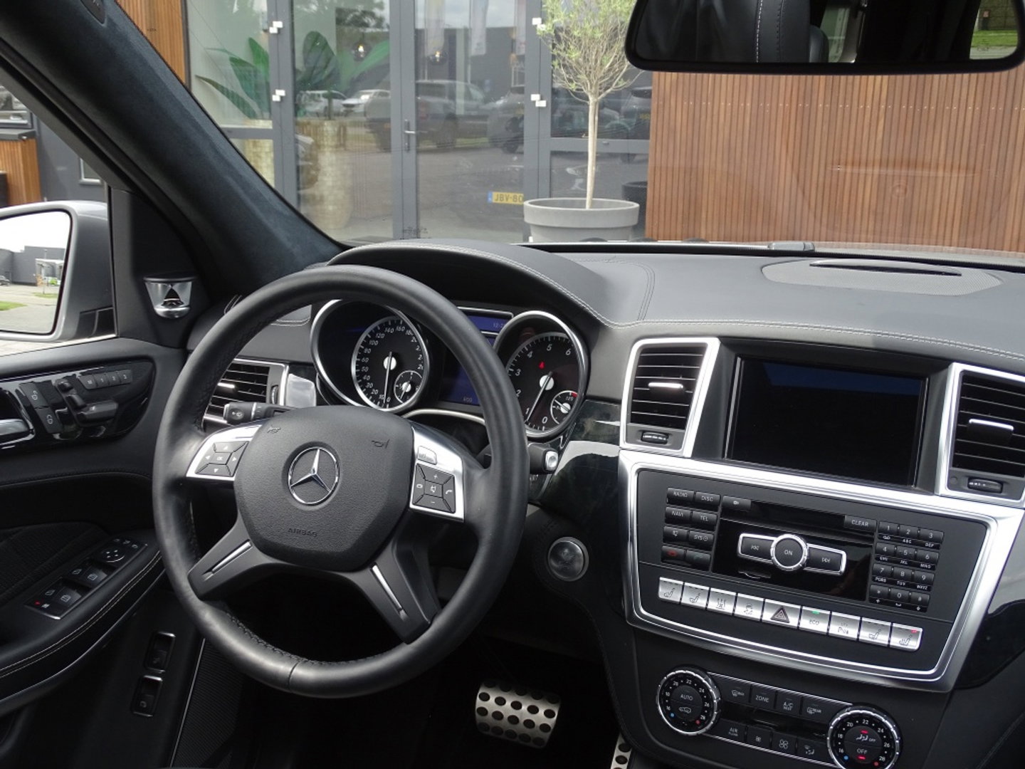 Mercedes-Benz GL-Klasse 500 V8 436PK 4-Matic / Designo / 360° / B&O / 7 Pers / Massage