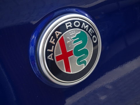 Alfa Romeo Giulietta 1.4 T 170PK MultiAir Super / luxe pakket / LED *NAP*