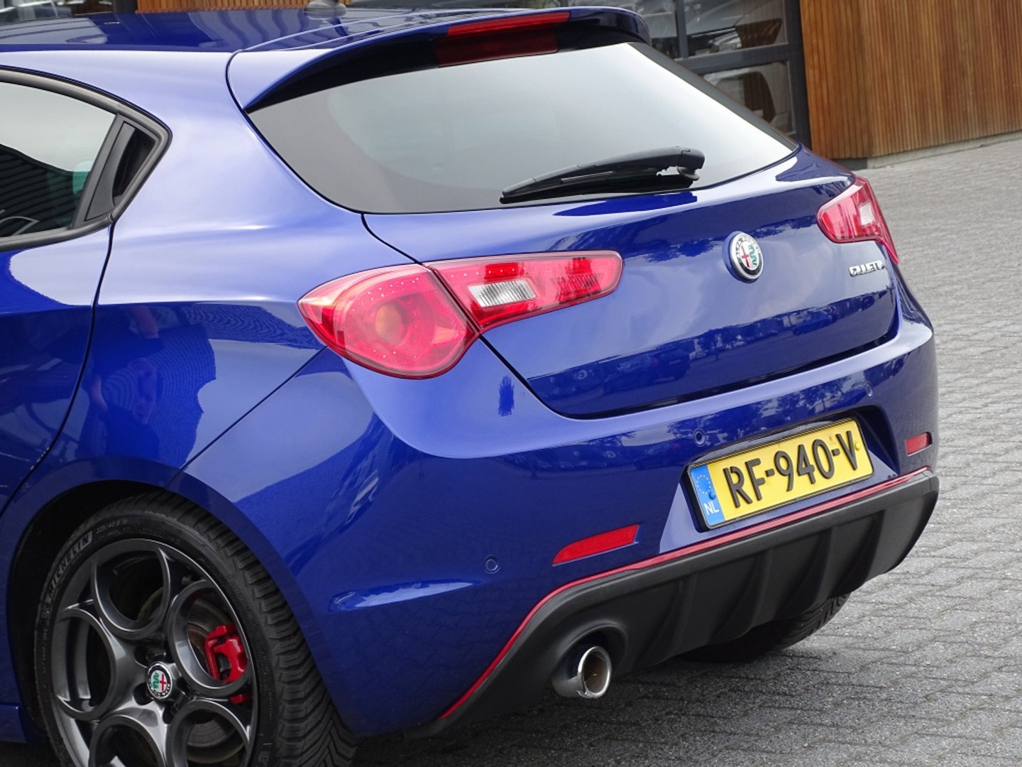 Alfa Romeo Giulietta 1.4 T 170PK MultiAir Super / luxe pakket / LED *NAP*