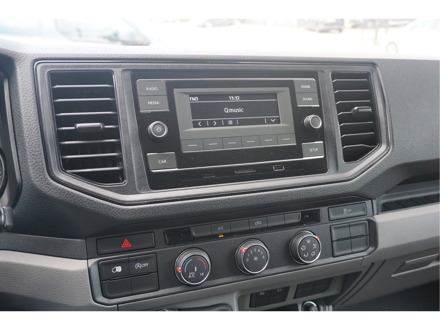 Volkswagen Crafter 35 2.0 TDI 140 L4H3 Airco, Cruise, Gev. Stoel!! NR. N01*