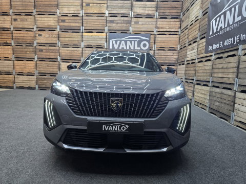 Peugeot e-2008 EV GT 54 kWh 360 navi carplay clima cruise 17"LM